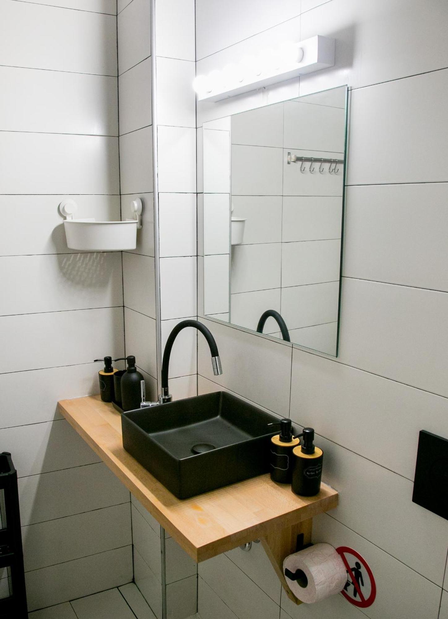Mikel Angelo Hall Appartement Serres